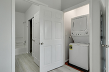 washer/dryer, apartment 410